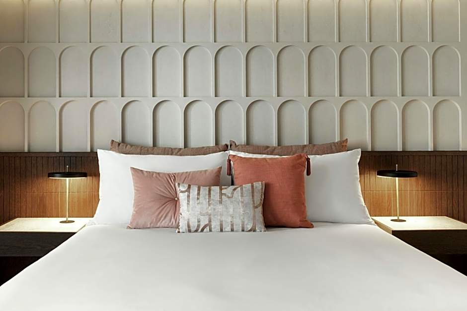 MonAsty, Thessaloniki, Autograph Collection