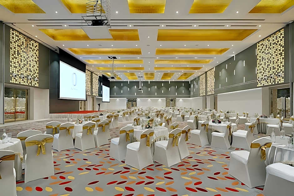 O by Tamara, Trivandrum 