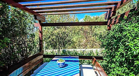 Awesome apartment in Zadarska županija w/ 