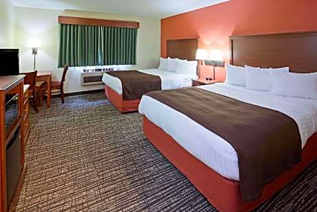 Queen Room with Two Queen Beds - Non-Smoking