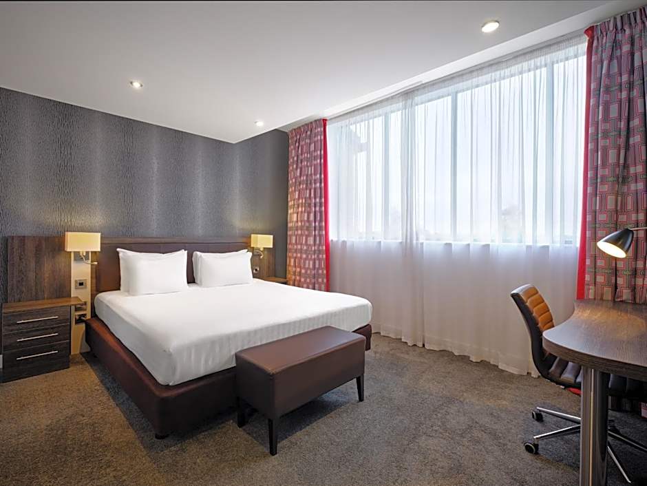 Photo 1 of 4 of 1 Bedroom Suite