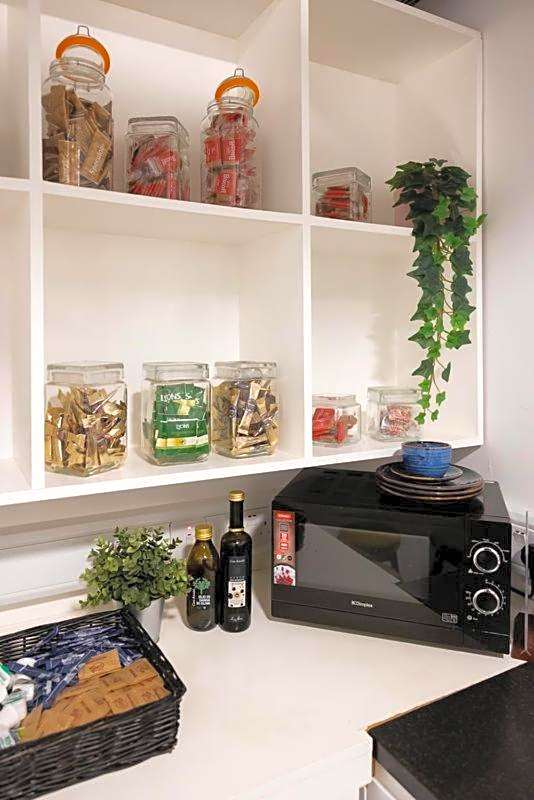 REZz Temple Bar, Dublin