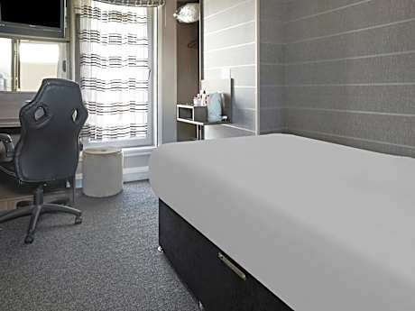 Double Room - Non-Smoking