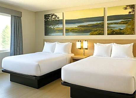 Double Room with Two Double Beds - Non-Smoking