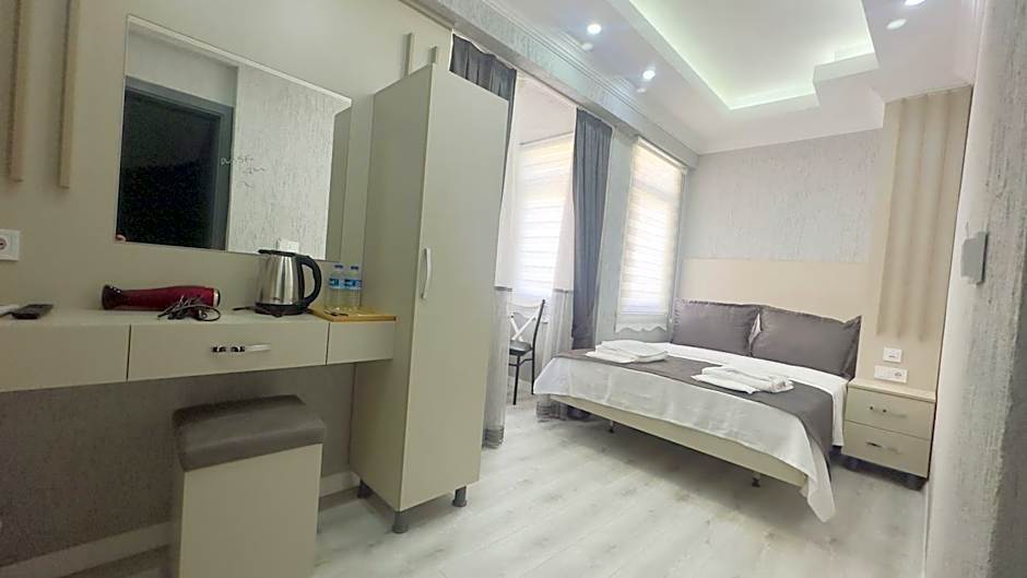 La Mer Old City Hotel