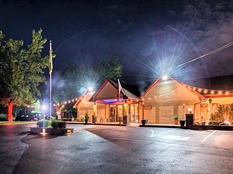 Inn of The Dove Romantic Luxury & Business Suites
