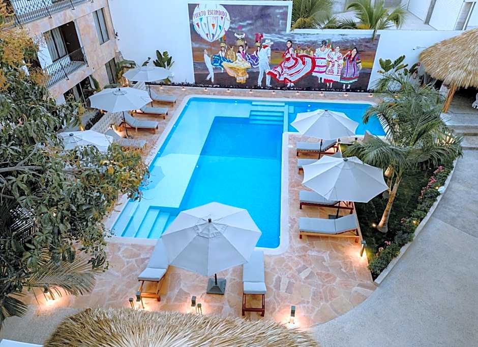 Hotel Camino Del Sol