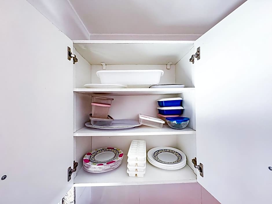 Casarão e piscina localização excelente | ROSF91