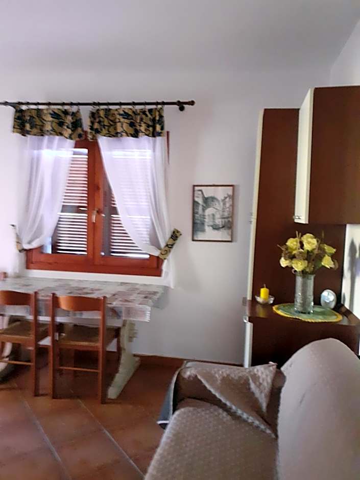 casa mirice in residence con piscina ,wifi,climatizzatore vicino al mare