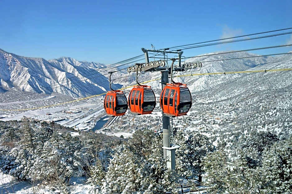 Holiday Inn Express Glenwood Springs Aspen Area By IHG