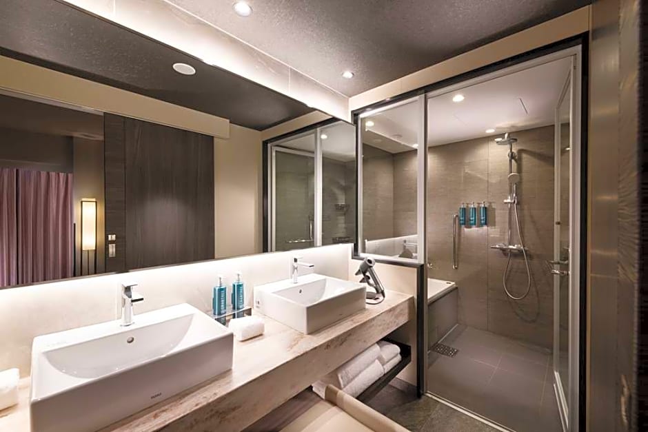 DoubleTree by Hilton Kyoto Station