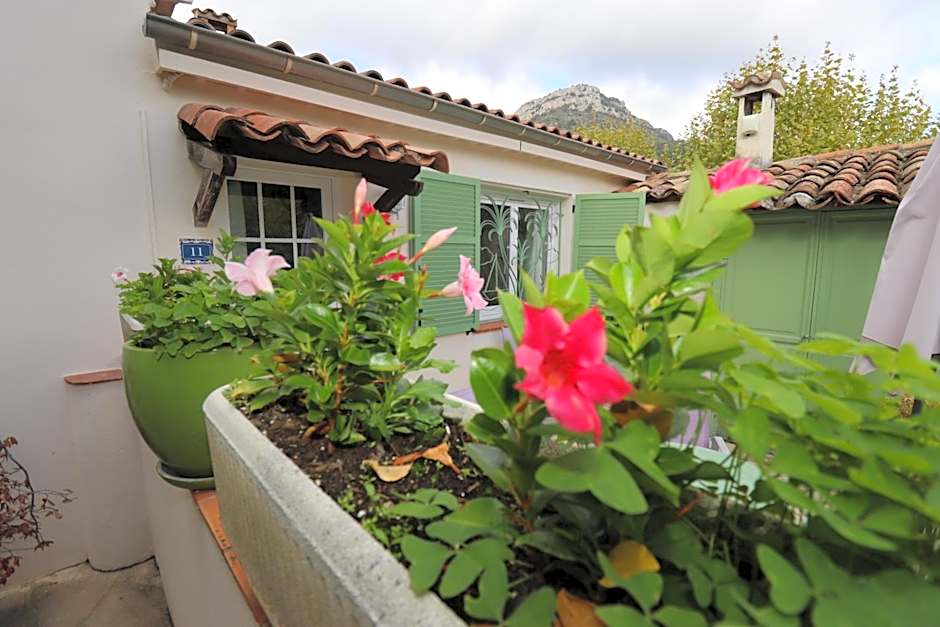 La Villa Roseraie , Hôtel Familial OUVERT TOUTE L'ANNEE