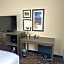 La Quinta Inn & Suites by Wyndham Colorado Springs North