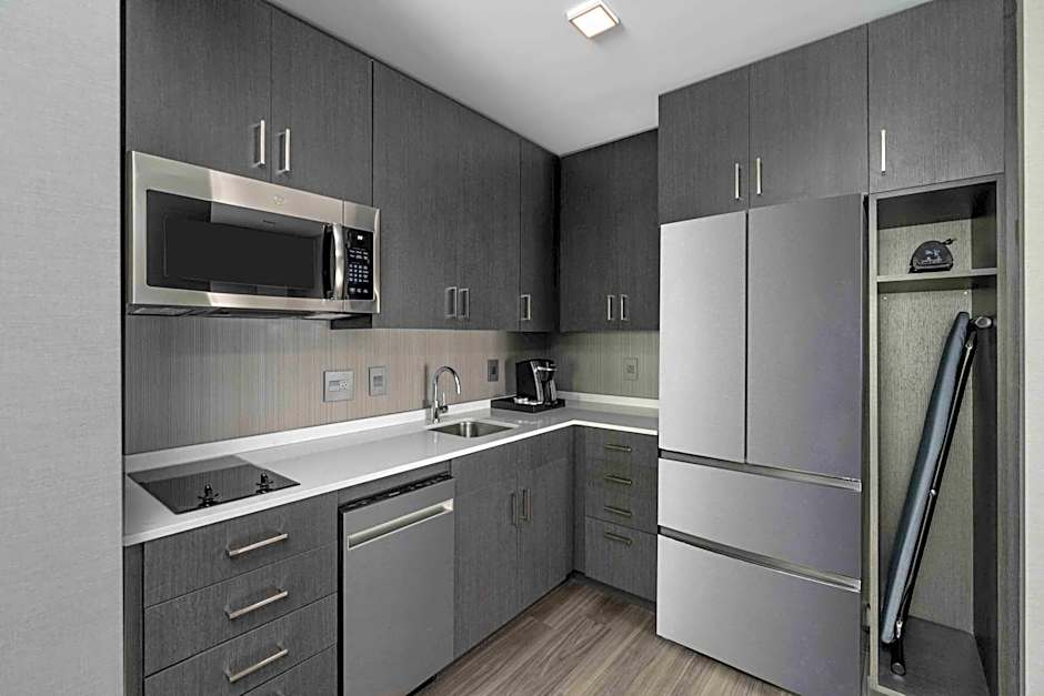 Staybridge Suites Boston Logan Airport - Revere By IHG