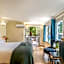 Cedar Gables Inn