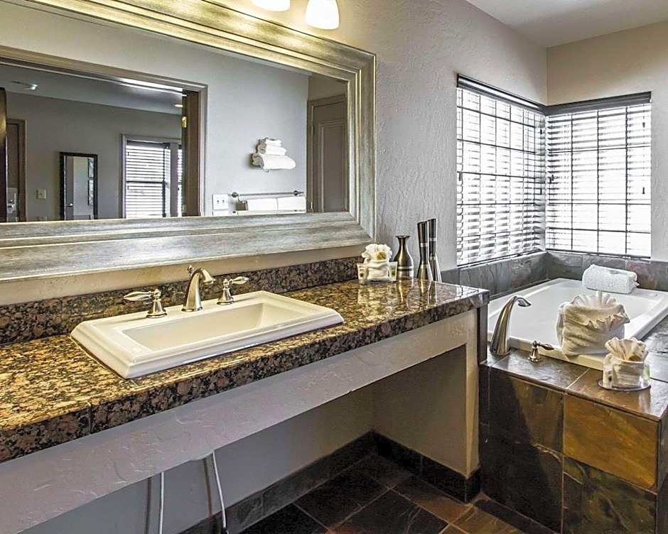 Rodeway Inn & Suites Williams Downtowner-Rte 66