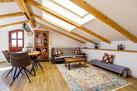 Apartma Luna With Mountain View