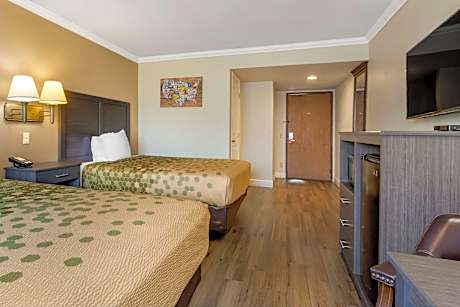 2 Queen Beds, Nonsmoking