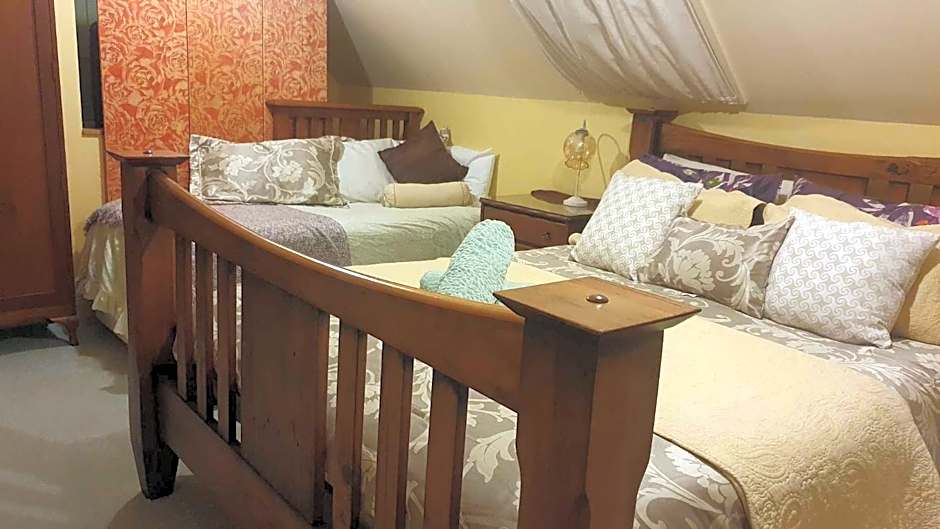 Century House B & B flatlette