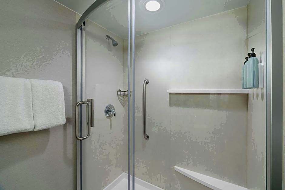 Courtyard by Marriott Providence Lincoln
