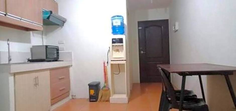 ONE OASIS B2 back of SM MALL free pool wifi