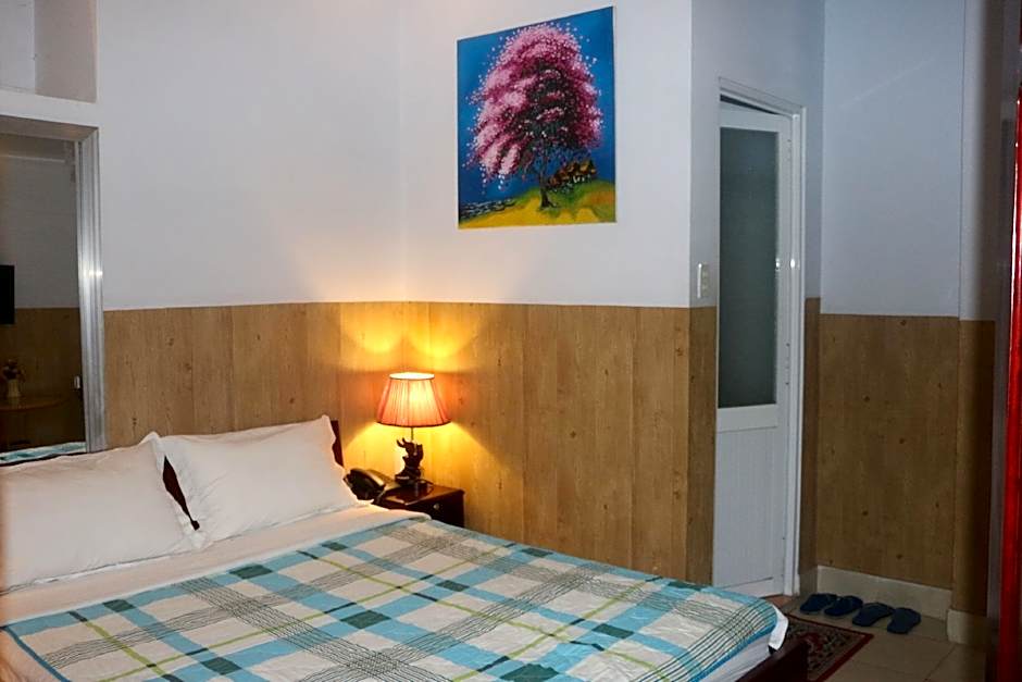 Kim Long Hotel