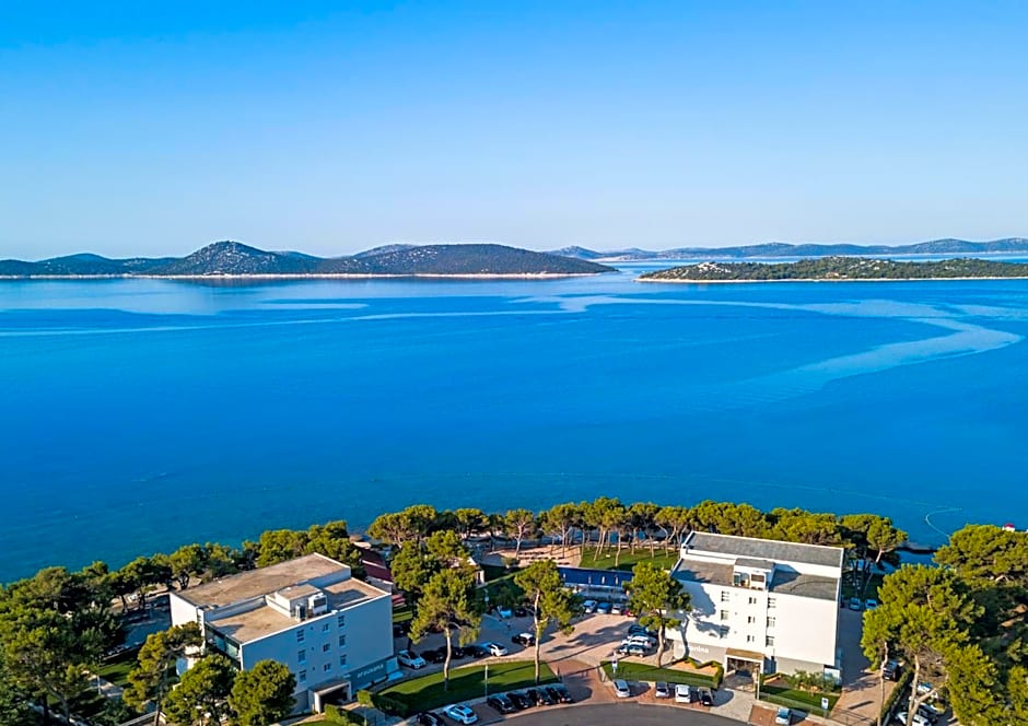 Villas Arausana & Antonina