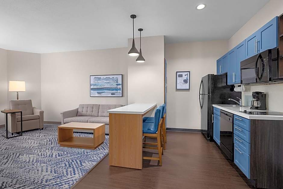 Candlewood Suites Alexandria By IHG