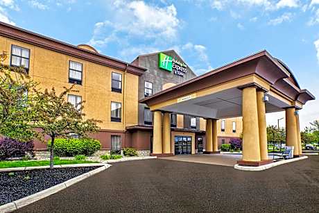 Holiday Inn Express Hotel and Suites Marysville By IHG