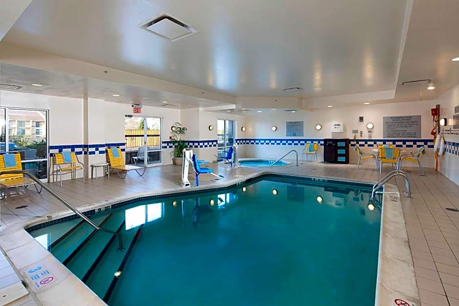 Fairfield Inn & Suites by Marriott Newark Liberty International Airport