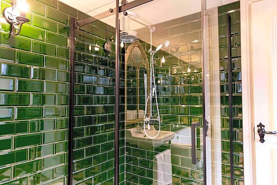 The Dirty Bottles Hotel