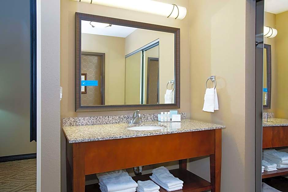 Hampton Inn By Hilton And Suites I35/Mulvane Ks