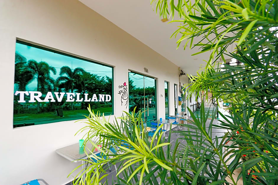 Travelland Hotel