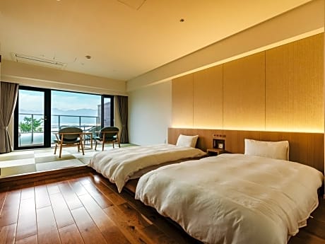 Japanese-Western style room with Balcony (without bathtub)