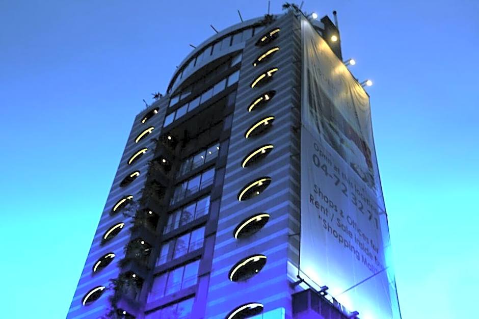 Warwick Stone 55 Hotel