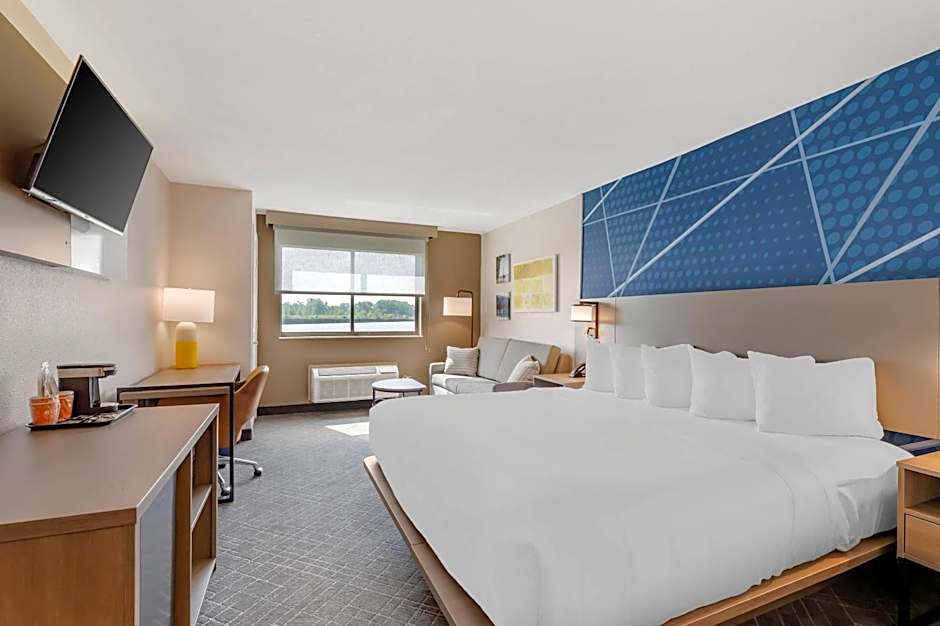 Comfort Inn River's Edge