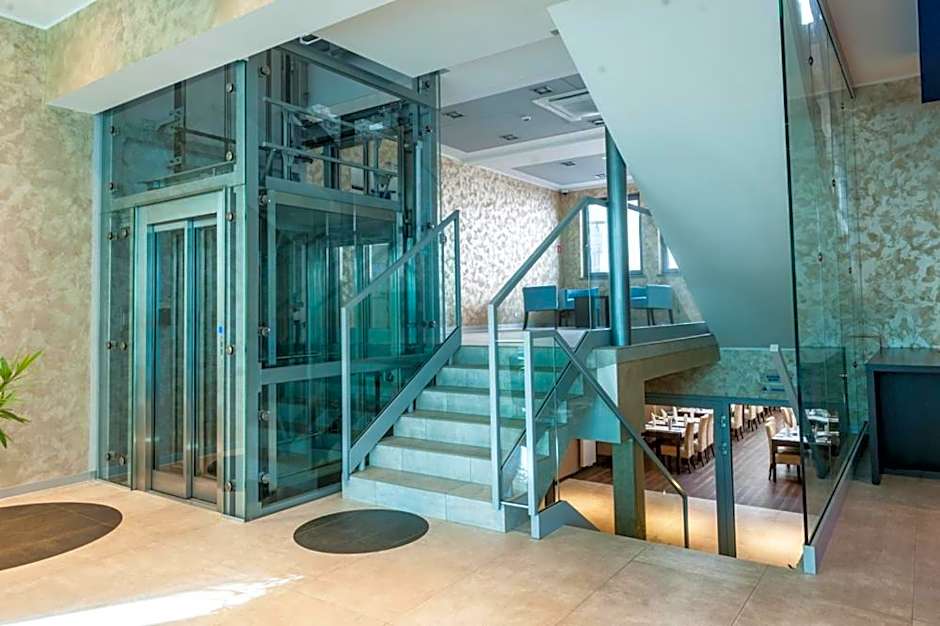 Hotel Lazur SPA & Conference