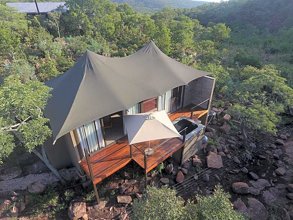 Inzalo Safari Lodge
