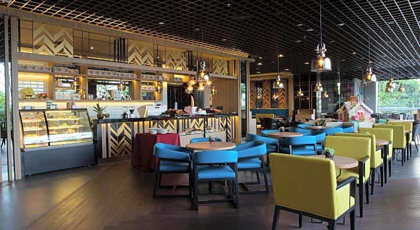 Avenzel Hotel & Convention Cibubur