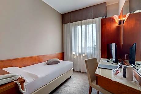 Classic Small Single Room