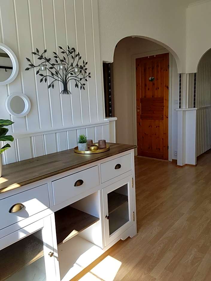 Vare 4 vandrarhem AB