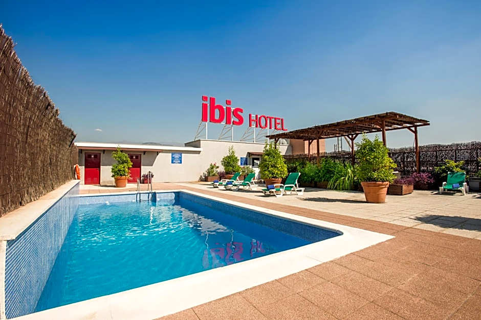 Ibis Granada