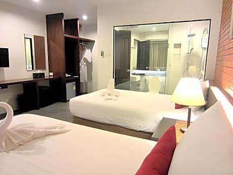 Deluxe Twin Room
