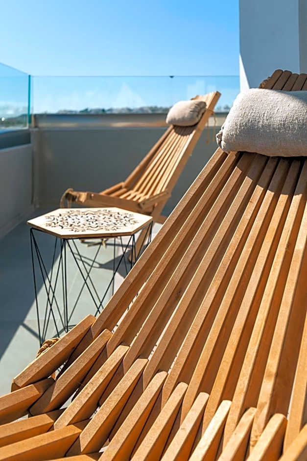 MIRAGE city APARTMENTS