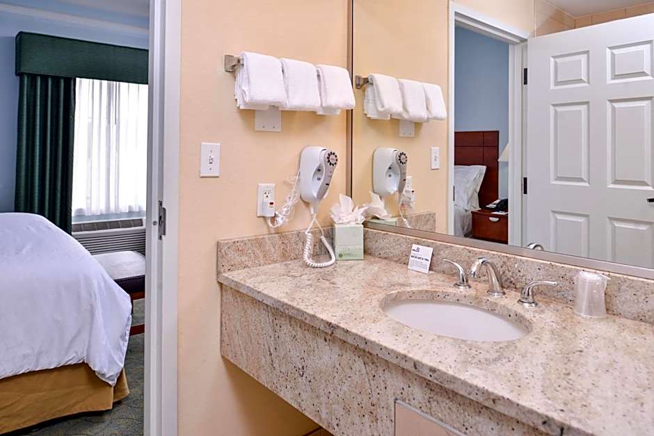 Holiday Inn Express Tampa N I-75 - University Area, an IHG Hotel By IHG