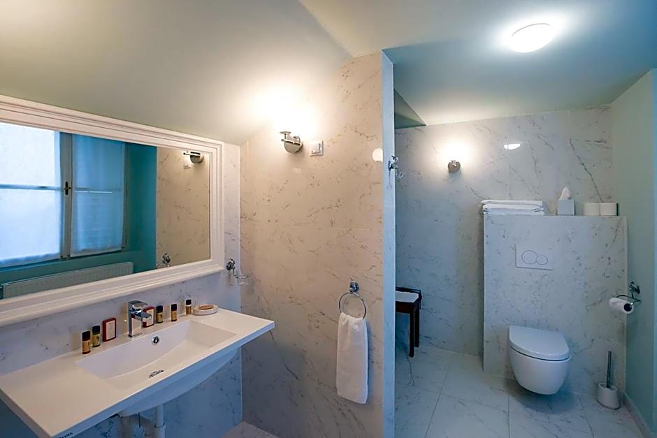 Károlyi Kastély Hotel & Restaurant