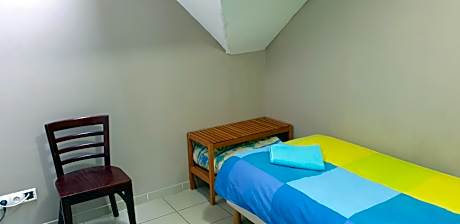 Budget Single Room