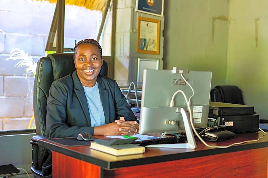 Dzimbahwe Guest Lodge