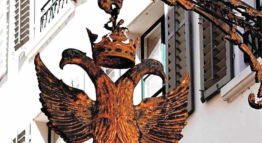 The Lubo - Self Check-In