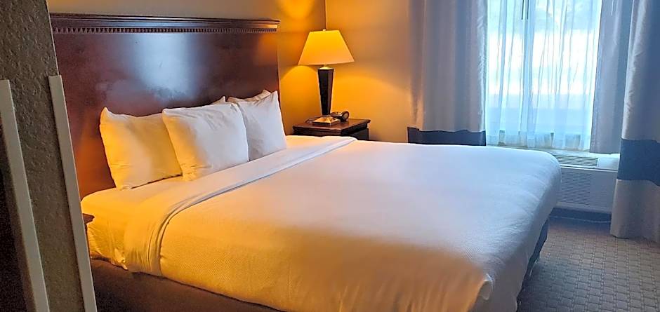 Comfort Suites Biloxi/Ocean Springs